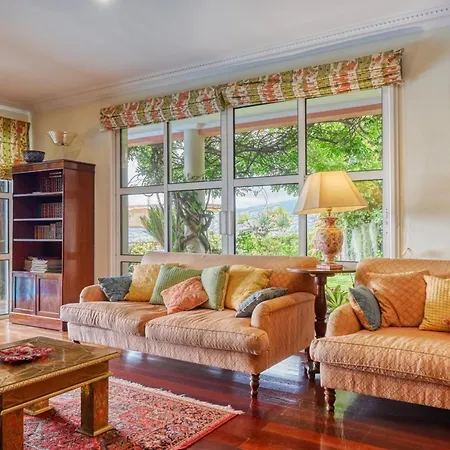 Casa Bromelias, A In Madeira *