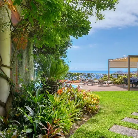 Вилла Casa Bromelias, A In Madeira